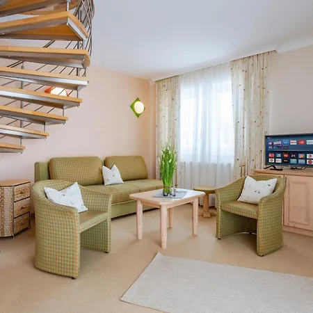 Mountainclub Ronach Hotel 4*