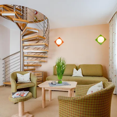 Mountainclub Ronach Hotel 4*
