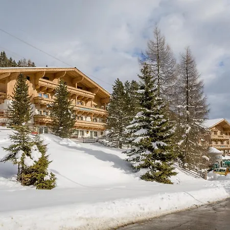 Mountainclub Ronach Hotel Konigsleiten